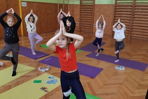 Jóga pro děti v listopadu a v prosinci 20251211_133141.jpg