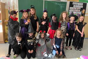 II.A v říjnu 0da8e75f-19c4-46a6-9aa9-2c0acd885592.jpg