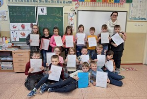 Naše první vysvědčení 1000046919.jpg