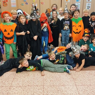 1761937041858 1761937041858.jpg