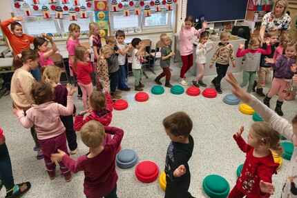 Návštěva dětí z dačických školek na naší škole IMG_20251211_100157_1.jpg